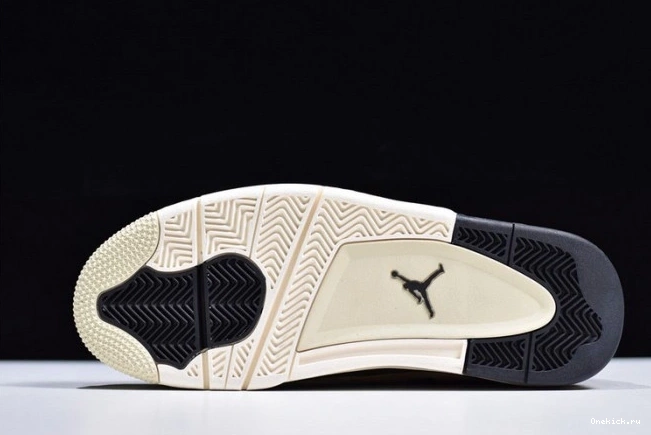 One Kick 4 Mushroom Jordan AQ9129-200 Air 0806